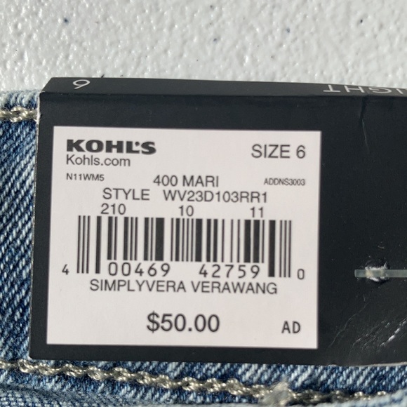 Simply Vera Vera Wang distressed straight power stretch jean size 12 - Picture 17 of 17